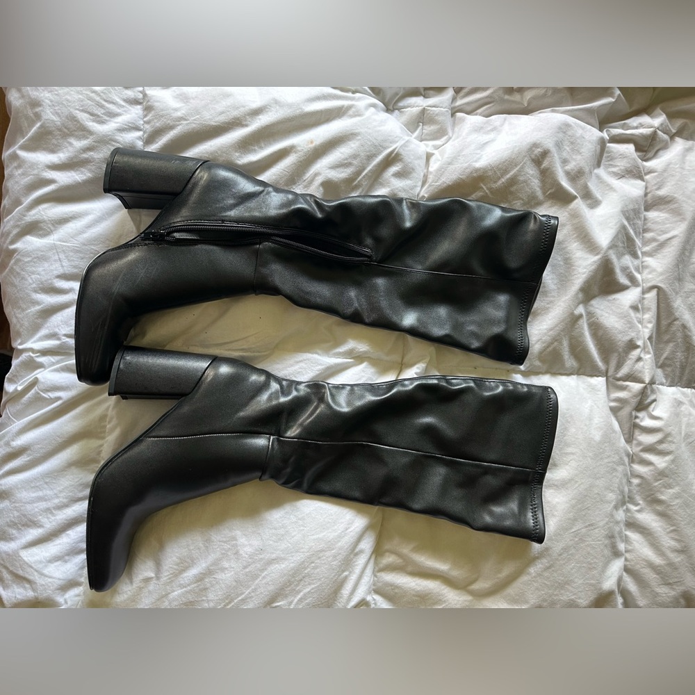 Stylish Black Leather Boots